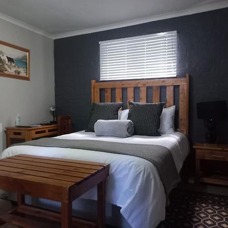 Hermanus 13 On 2Nd Guest Rooms Ngoại thất bức ảnh