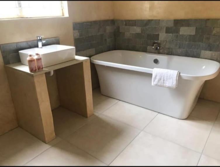 Hermanus 13 On 2Nd Guest Rooms Ngoại thất bức ảnh